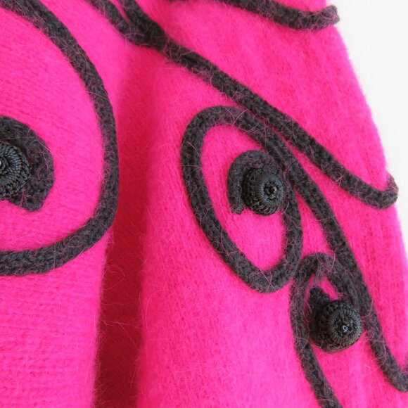 VINTAGE CEDARS Angora Lambswool  Pink Beaded Dolman Sleeve Sweater - Size M - Picture 5 of 15
